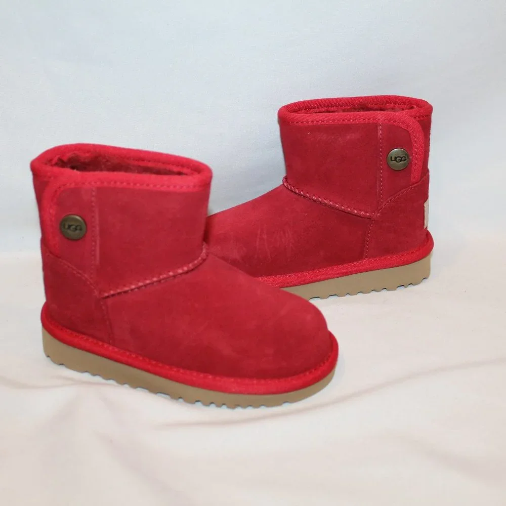 NIB UGG TODDLER JONA CLASSIC SHORT SNAP ACCENT SUEDE SHEARLING LINED‎ BOOTS RED
